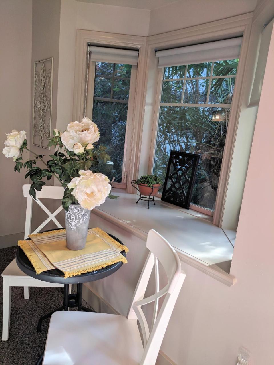 Amara Bed&Breakfast Sidney Bagian luar foto